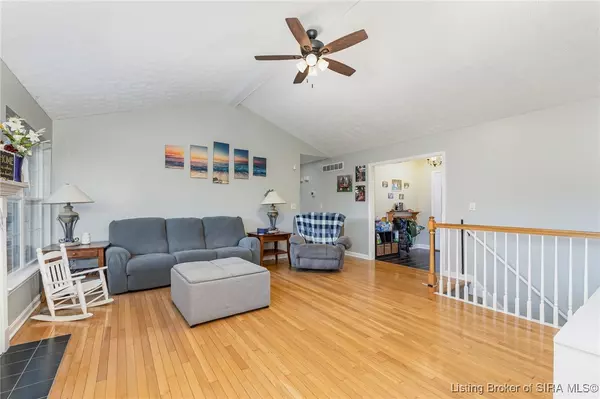 Floyds Knobs, IN 47119,4106 Andrew DR