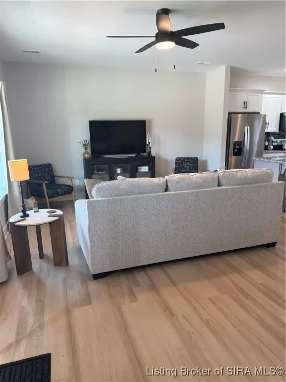 Jeffersonville, IN 47130,3515 Arbor Crossing WAY #15