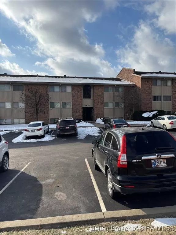 22 Lakeshore DR,  Clarksville,  IN 47129