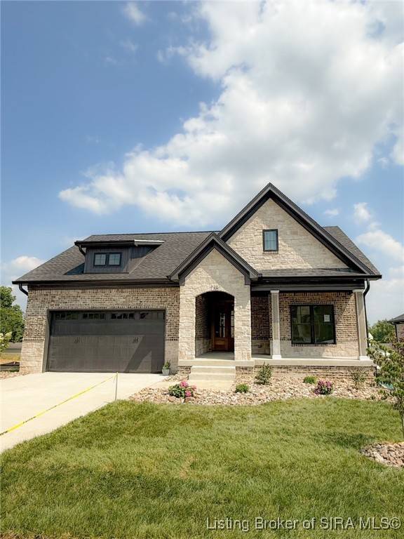 726 Lillian WAY, Jeffersonville, IN 47130
