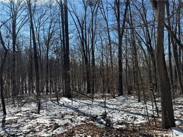 English, IN 47118,3 In-237