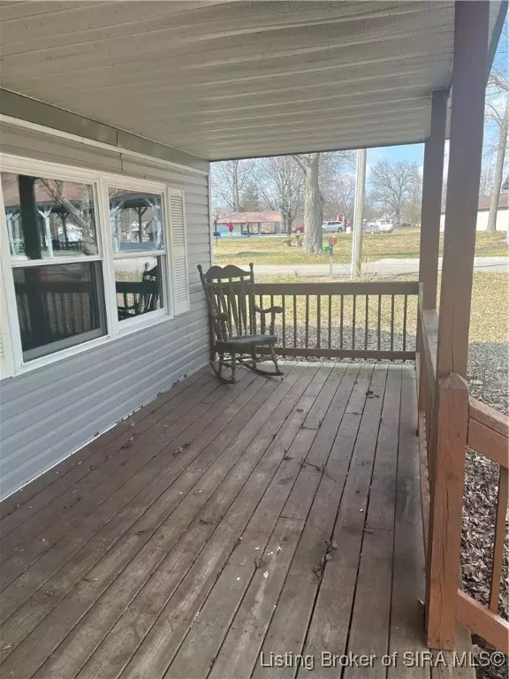 Pekin, IN 47165,453 W Park ST