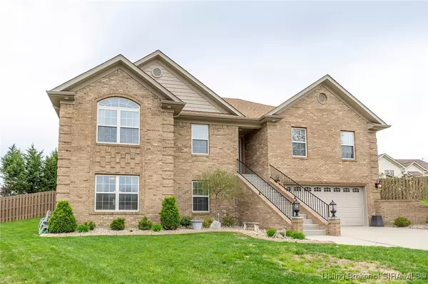 3907 Kyra CIR, New Albany, IN 47150