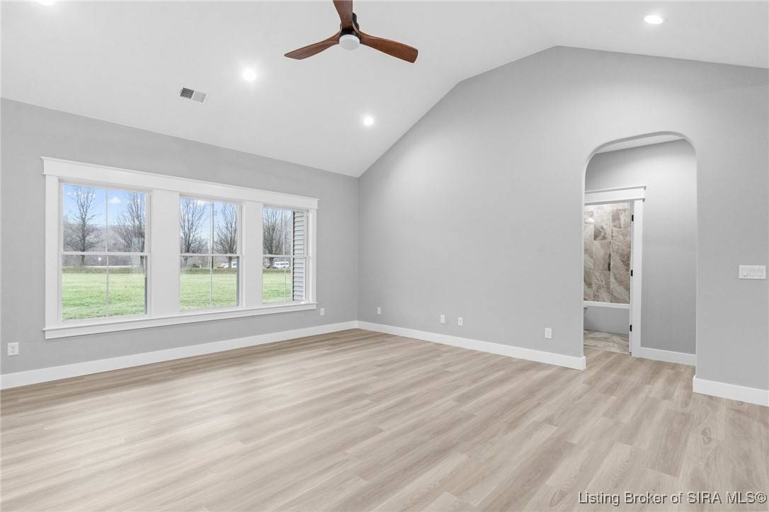 Vevay, IN 47043,41 Packet BLVD
