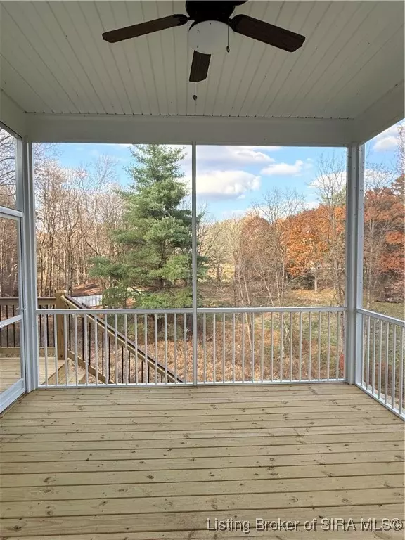 Floyds  Knobs, IN 47119,424 Milan CT #40