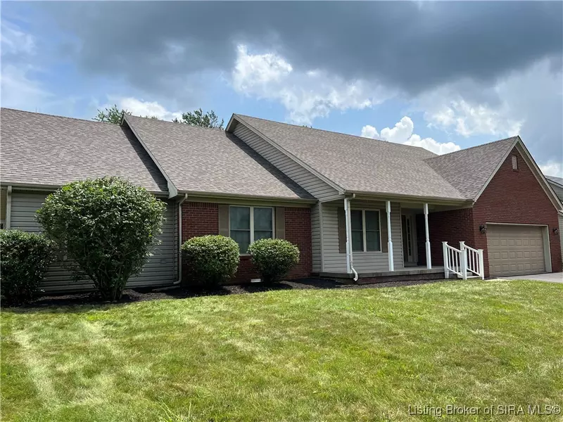 2512 Forest DR, Madison, IN 47250