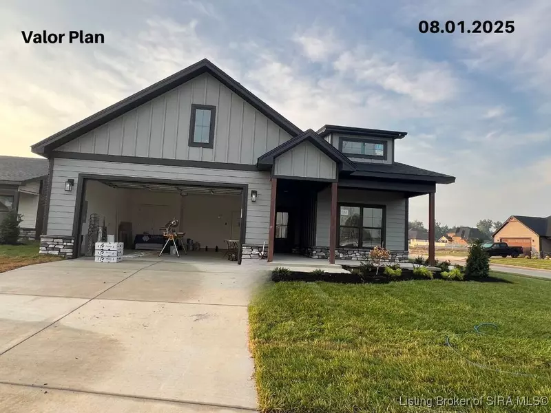 5100 Woodstone CIR, Jeffersonville, IN 47130