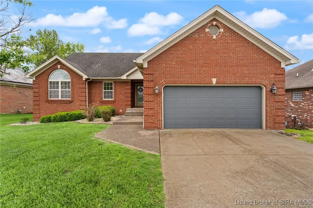Memphis, IN 47143,807 Graceland DR