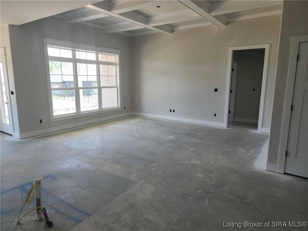 New  Albany, IN 47150,3068 Bridlewood LN #234