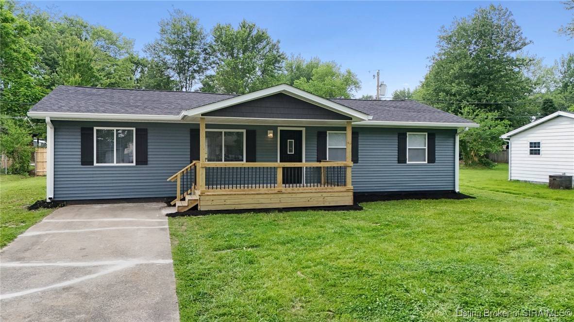 1215 Kenwood DR, Austin, IN 47102
