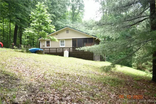 6382 S Wild Greenwood ST, Paoli, IN 47454