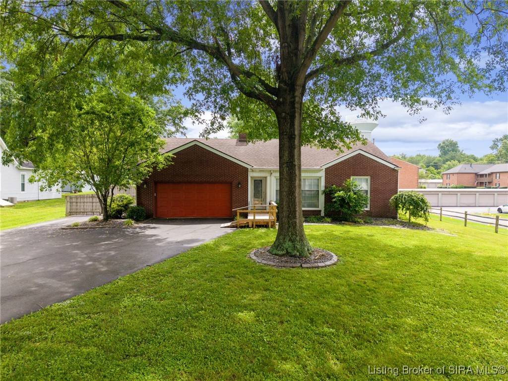 New  Albany, IN 47150,1407 Slate Run RD