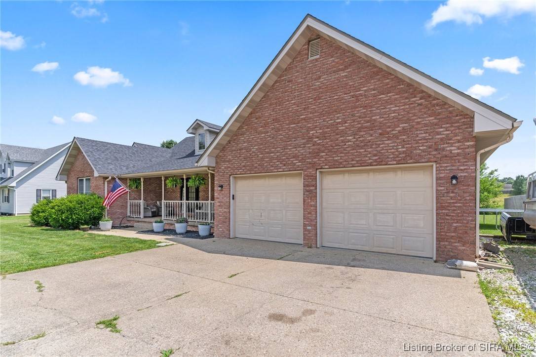 Scottsburg, IN 47170,401 N Nicole LN
