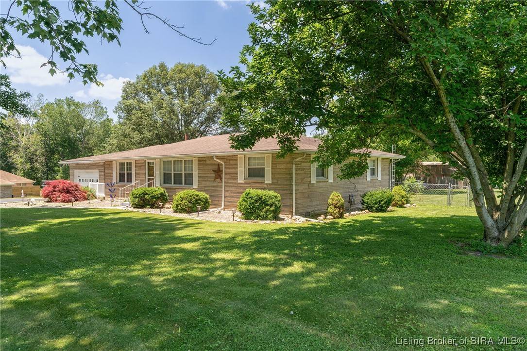 Scottsburg, IN 47170,904 W Hancock RD