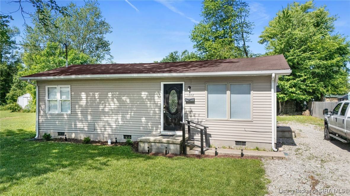 1248 Clay ST, Austin, IN 47102
