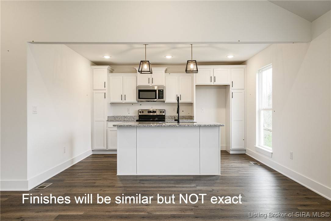Jeffersonville, IN 47130,5101 Woodstone CIR #LOT 109