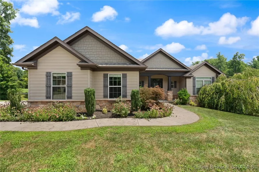 2981 Crescent Hill DR NE, Corydon, IN 47112