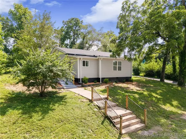 New  Albany, IN 47150,1202 Naghel ST