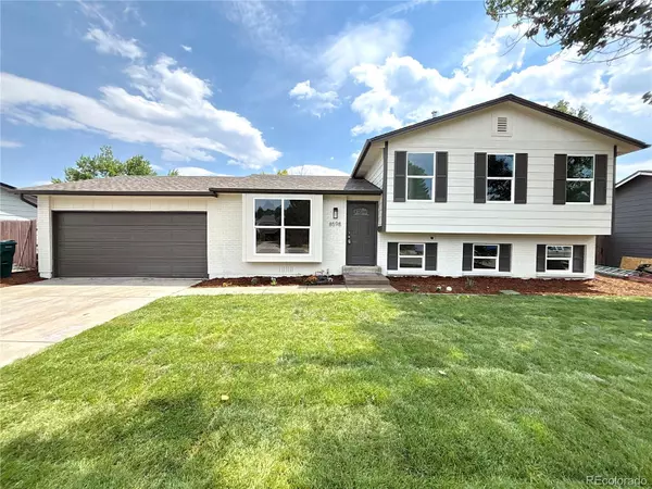 8598 S Dudley ST, Littleton, CO 80128