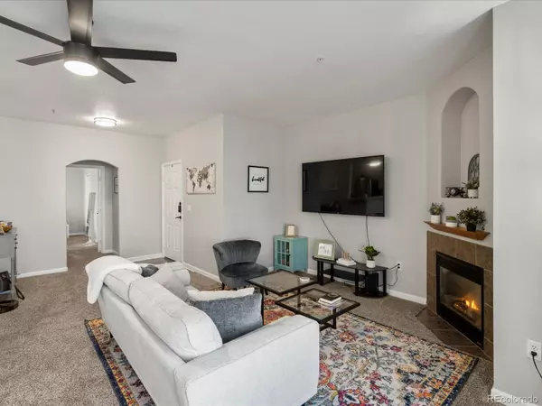 Aurora, CO 80019,5726 N Genoa WAY #201