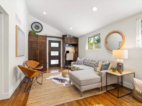 Denver, CO 80207,2289 Hudson ST