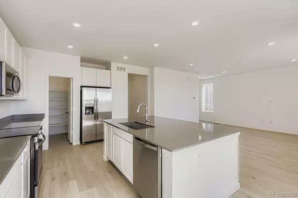 Thornton, CO 80602,6840 Juniper DR