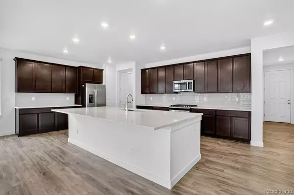 Broomfield, CO 80023,17632 Datura ST