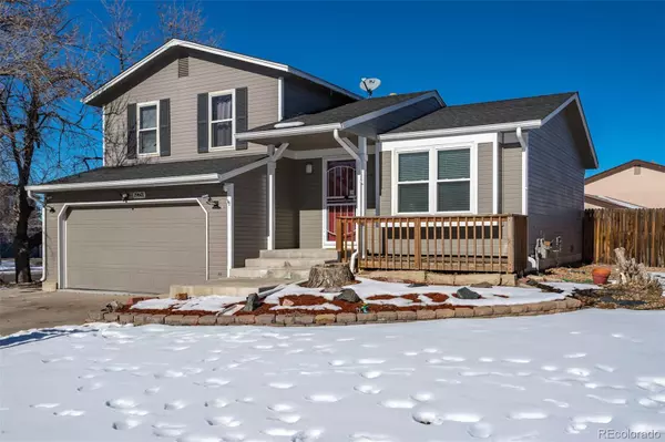 19601 E Utah PL, Aurora, CO 80017