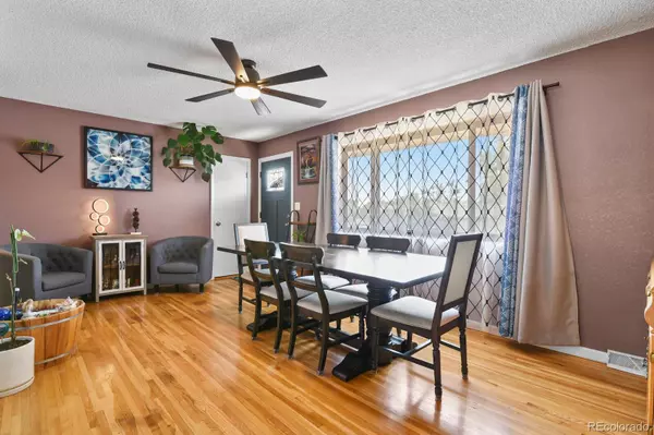 Denver, CO 80221,1367 Ember ST