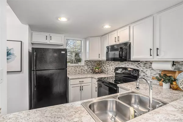 7210 Devinney CT #C, Arvada, CO 80005