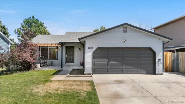 19756 E Oxford DR, Aurora, CO 80013