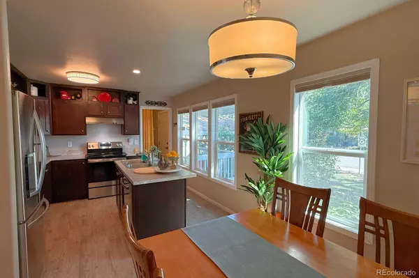 Lafayette, CO 80026,730 Quail DR