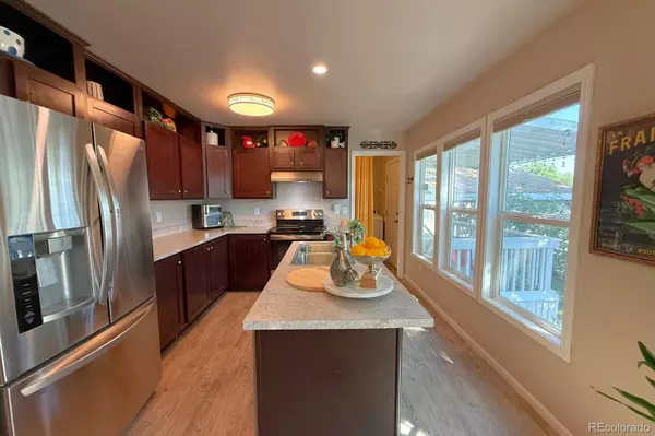 Lafayette, CO 80026,730 Quail DR