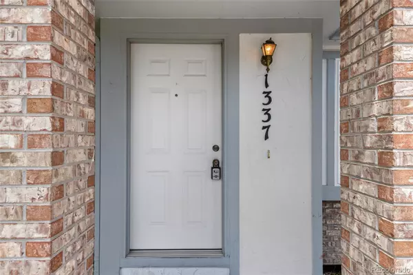 Lakewood, CO 80232,1337 S Field CT