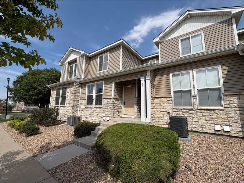 9758 Laredo ST #1B, Commerce City, CO 80022