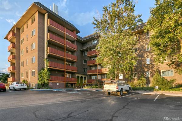 3047 W 47th AVE #601, Denver, CO 80211