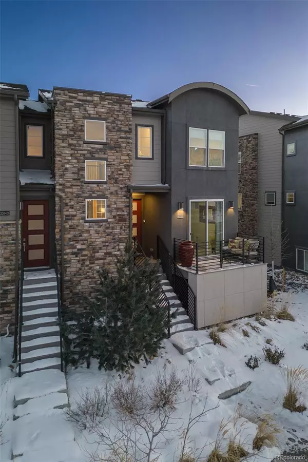 2584 Meadows BLVD #E, Castle Rock, CO 80109