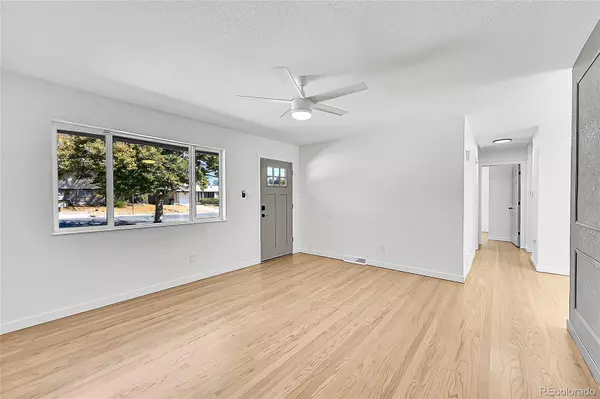 Colorado Springs, CO 80910,18 S Garland AVE