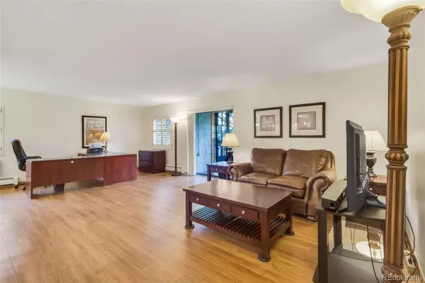 Aurora, CO 80014,13952 E Marina DR #102