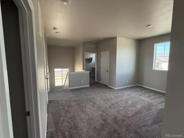 Mead, CO 80542,16835 Mckay DR