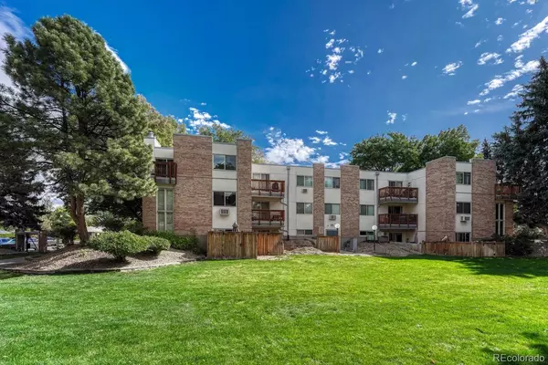 Denver, CO 80222,2835 S Monaco Pkwy #2-308