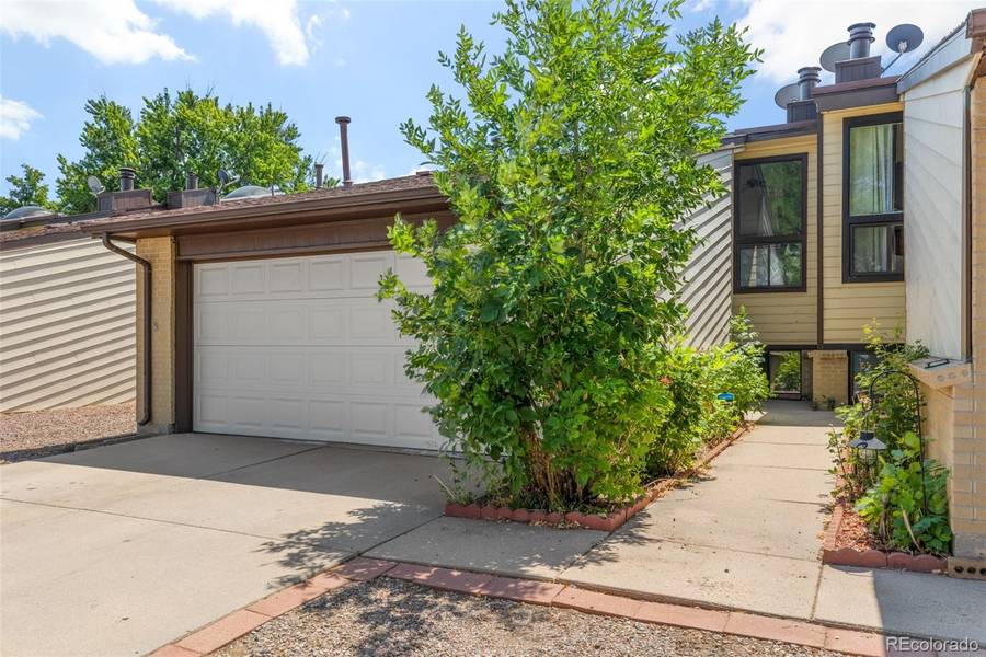 6538 W Mississippi WAY, Lakewood, CO 80232