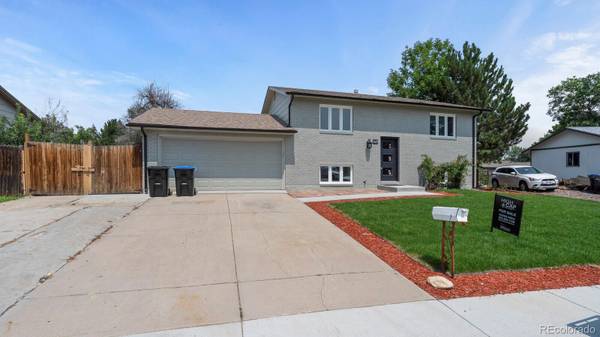 6125 W 78th PL, Arvada, CO 80003