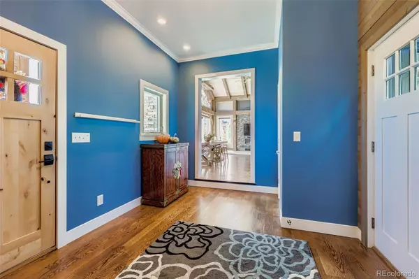 Larkspur, CO 80118,5269 Country Club DR