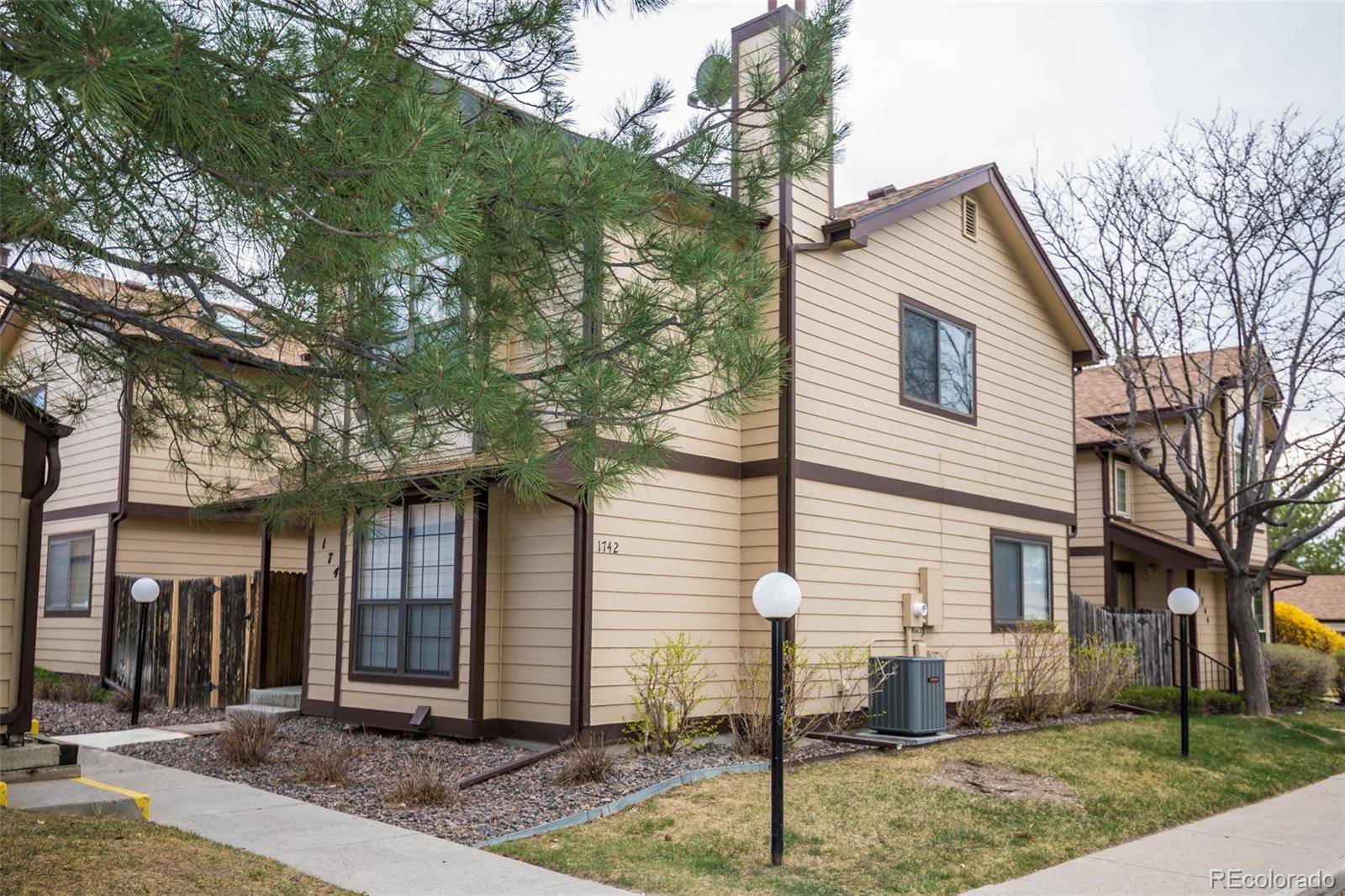 1742 S Pagosa WAY, Aurora, CO 80017
