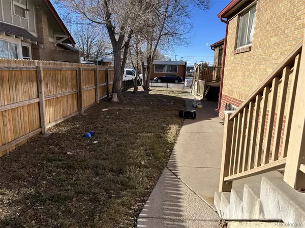 Aurora, CO 80010,1476 Boston ST