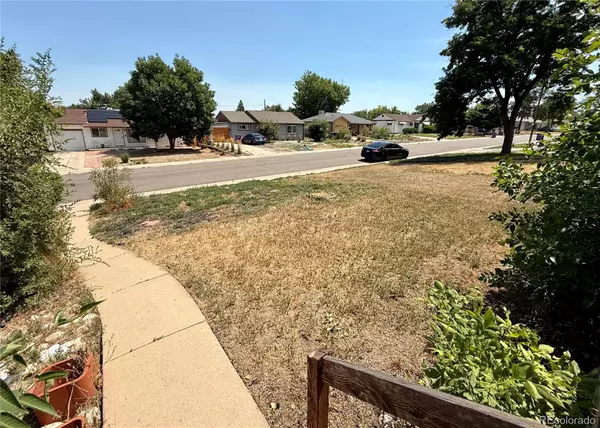 Denver, CO 80223,1215 S Tejon ST