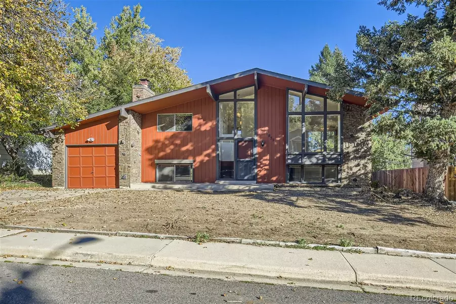 2855 Heidelberg DR, Boulder, CO 80305