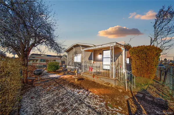 499 S Knox CT, Denver, CO 80219