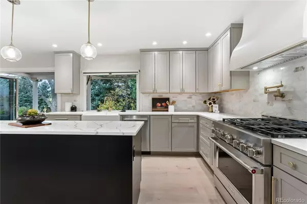 Centennial, CO 80122,7163 S Saint Paul ST